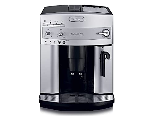 De'Longhi Magnifica ESAM 3200.S Kaffeevollautomat mit Milchaufschäumdüse für Cappuccino, mit Espresso Direktwahltaste, 2-Tassen-Funktion, großer 1,8 Liter Wassertank, Grau/Silber